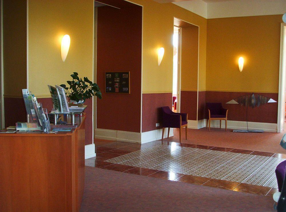 Hotels & Residences - Les Thermes Luxeuil-les-Bains Exterior foto